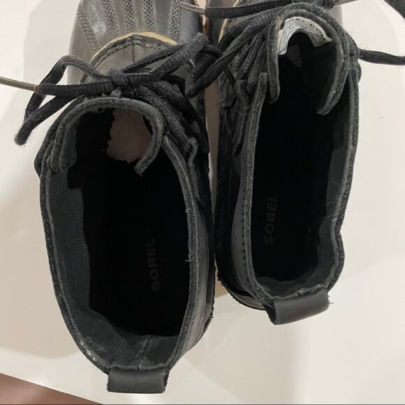 Sorel Out N About Black Leather‎ Lace Up Ankle Waterproof Duck Boots Size 7 - Picture 7 of 11